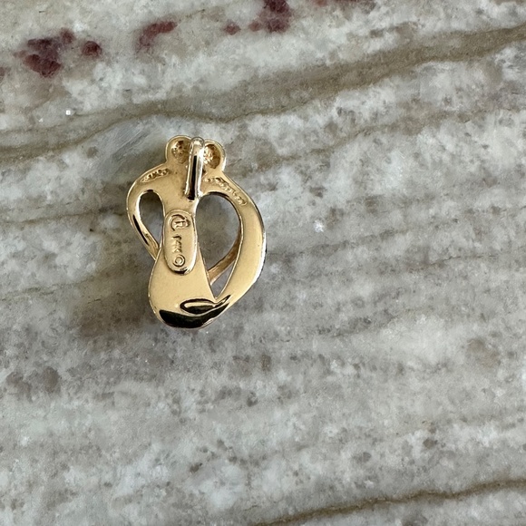 Loving Family 14k solid gold pendant. New. - Picture 2 of 4